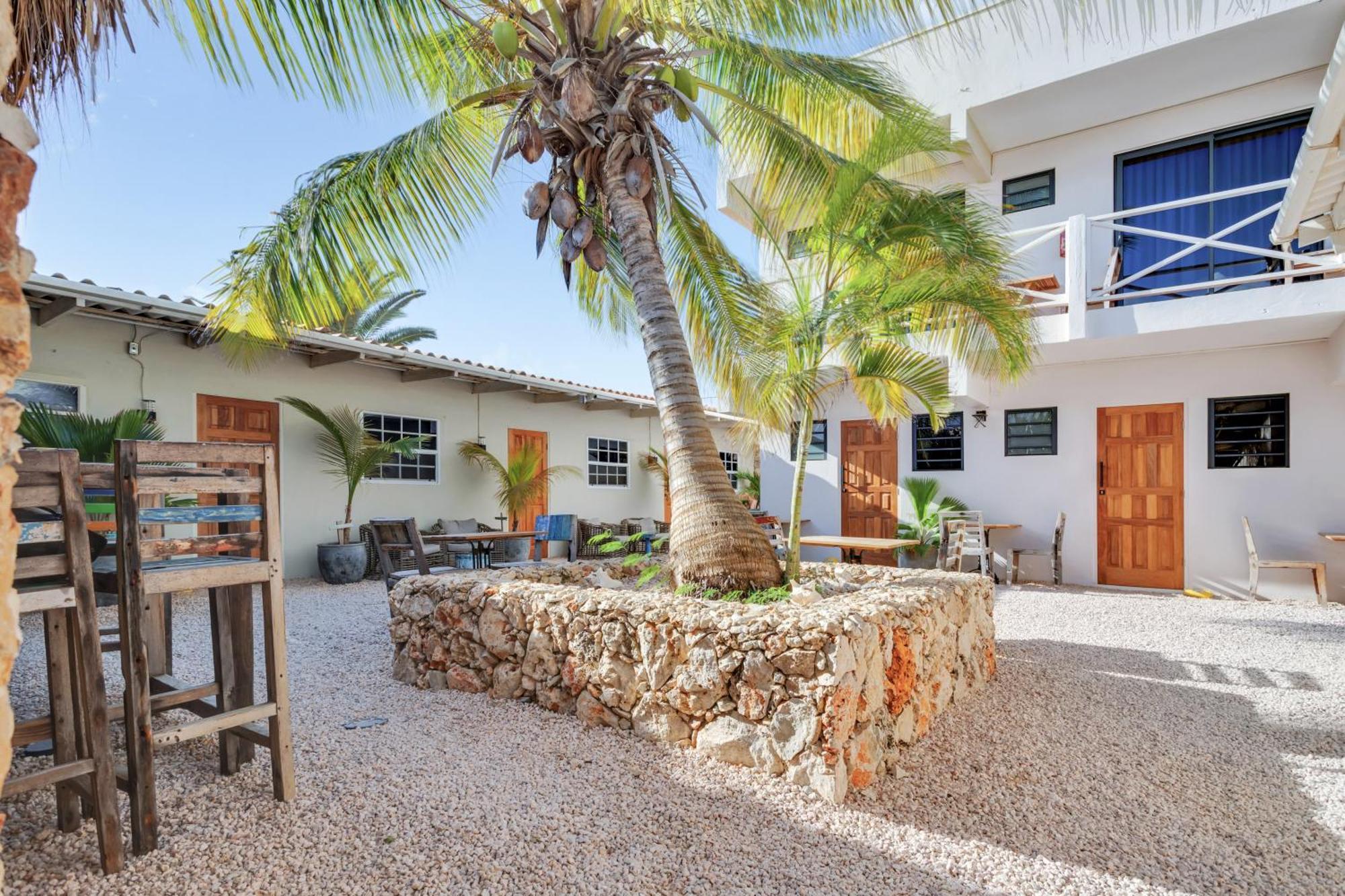 The Hut Bonaire Hotell Playa Exteriör bild